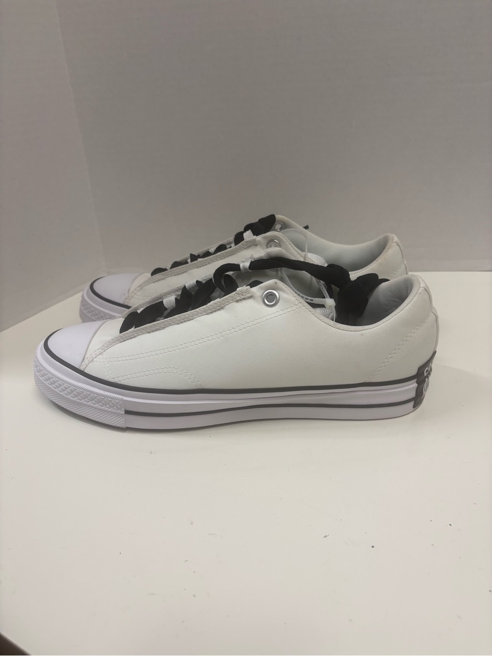 Converse Men's Low-Top Sneakers in White and Black